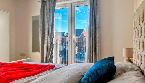 Contractor-Friendly 2BR Gem Wi-Fi Free Parking - Foto 2