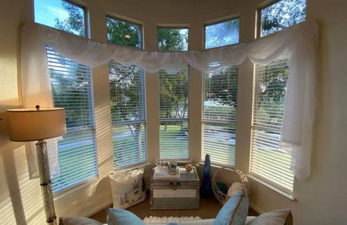 Luxury Lake House w/ Heated Pool & Multiple Spas - Foto 29