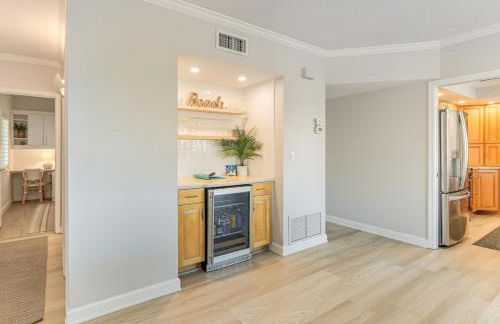 Waterfront Nokomis Condo Less Than Half Mile to Beach! - Foto 4