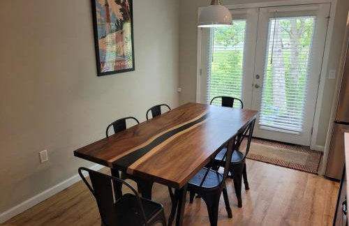 White Birch - Riverfront and Newly-Remodeled! - Foto 17