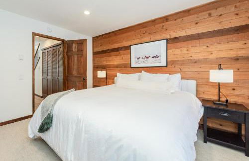 Snowflower 12 - Photo 2