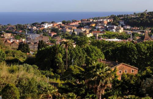 Can Rovira - Stunning Neoclassical Mansion, Just 20 min drive from Barcelona City Center, Ideal for groups and families - Foto 77