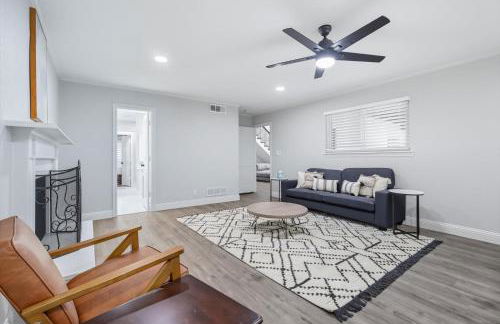 5BD Modern Farmhouse Retreat Sleeps 12 - Photo 36