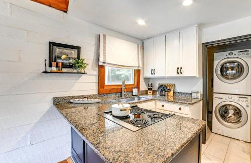 Lovely Gilbertsville Cabin with Patio, 4 Mi to Water - Foto 9