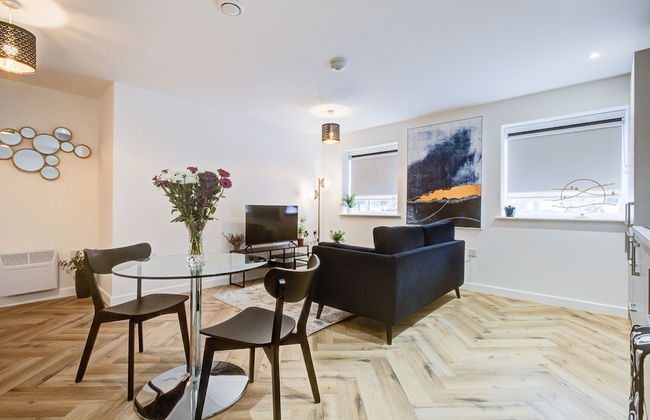 Hybrid Resi - Mitcham - Foto 20