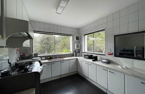 Casa Espaçosa e Tranquila - Granja Viana - Foto 30