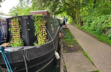 Lovely Canal Boat in Little Venice for Family & Friends - Photo 16
