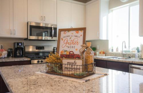 South Zion Coral Cliffs - 4 bed, 3 bath, hot tub, deck - Foto 7