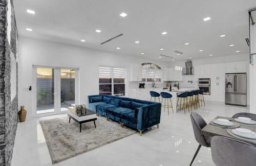 4 Br Designer Home Next To Shul And Community Pool 4 Bedroom Villa - Foto 18