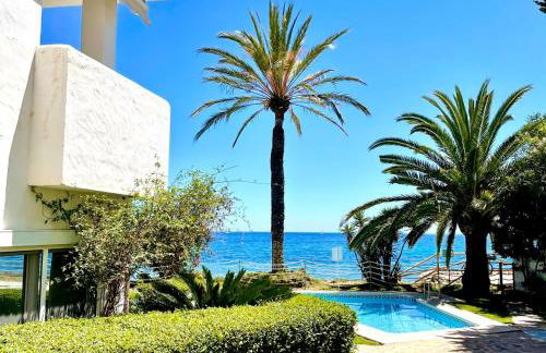 SOLETE - Apartamento con vistas, acceso directo al mar, piscina y parking by Redi - Photo 8