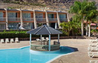 Modern 2BR Sea View Retreat in Tauro Walk to Beach & Golf - Foto 2