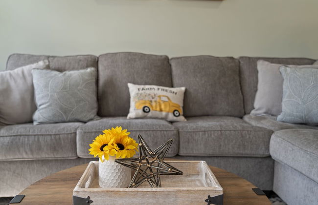 Amazing Vacation House In Poconos~hottub~game Room 6 Bedroom Home - Foto 18