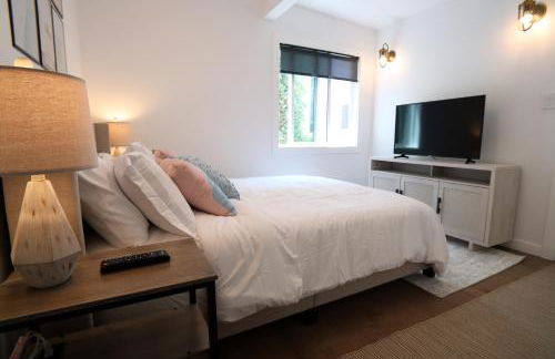 La Jolla Beach Villa Gem - Photo 6