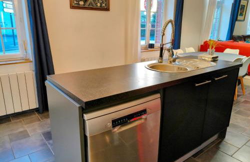 kerwatt - Grande et belle maison de ville avec jardin, proche centre et mer - Photo 29