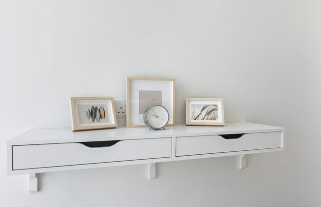 WelHome - Stylish Condo With Cityscape View in Creek Harbour - Photo 7