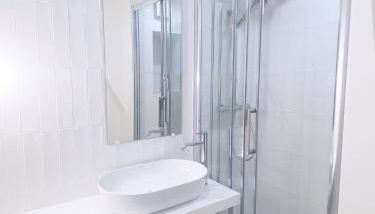Charmant appartement - Notre-Dame - Foto 3, Shower