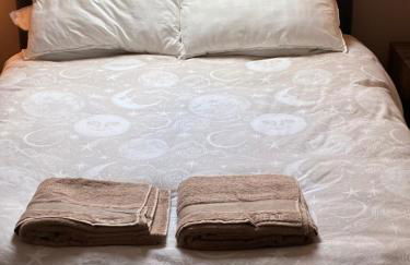 Cottage Farmhouse - Photo 18