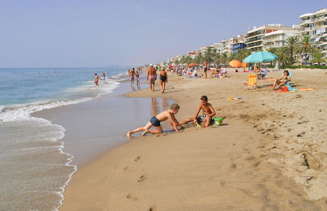 Apartment in Calafell Near the Beach - Photo 34