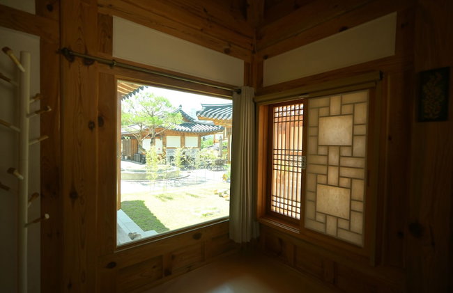 Donghae Hanok Donganjae - Foto 19