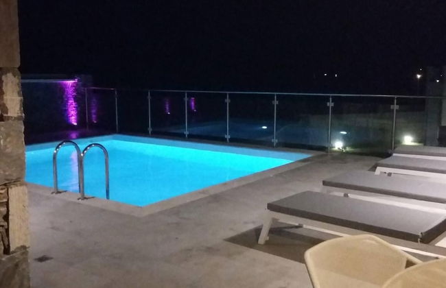 Luxury Holiday Home 4 Bedroom Villa in Paleokastro - Photo 29