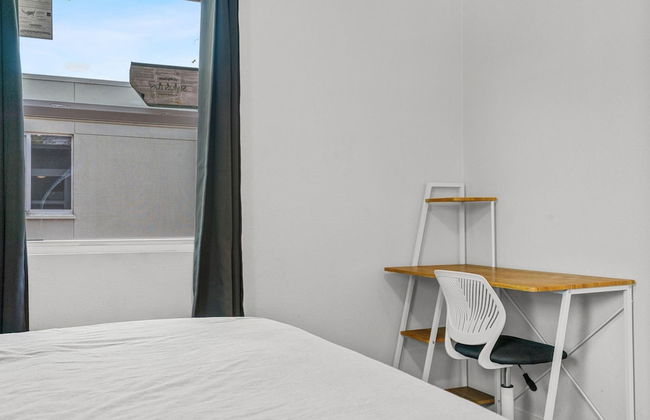 Modern 2BR Near UT Hyde Park Evonify - Foto 33