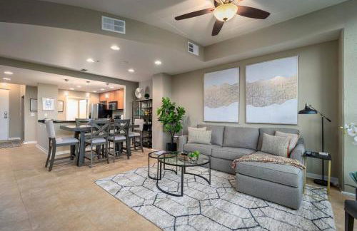 Stunning & Luxurious 2Bed 2Bath Open floor plan - Foto 17