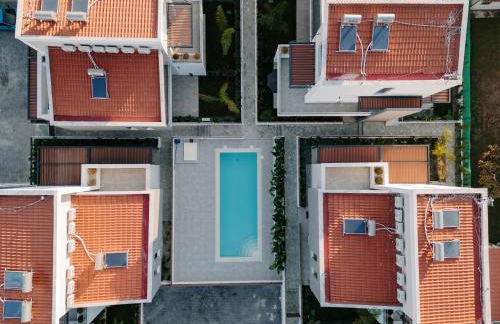 Kyan Executive Suites - Photo 41