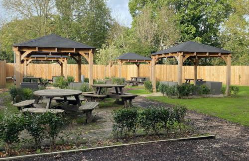 Coghurst Hall Holiday Home Sleeps 6, 2 bedrooms - Foto 23