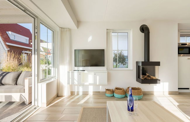 Luxurious, Stately Villa With Patio Heater, in a Holiday Park 1km From the Beach - Foto 5