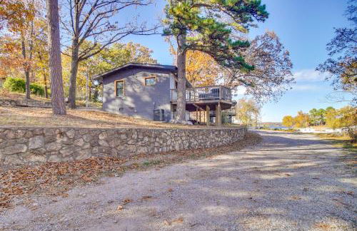 Deck and Boat Dock Lakefront Cabin in Eucha! - Foto 29