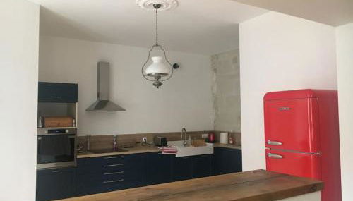 Très grande maison de ville au coeur de Saumur - Foto 4