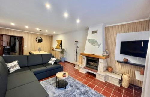 O CANTINHO DA RIA - JACUZZI with water at 35 degrees and POOL - Foto 20