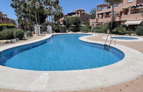 Atico - 3 Dormitorios - Urbanizacion Verazul en Vera Playa - WIFI Fibra 300MB perfecto para Teletrabajo - Foto 8