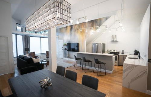 Sleeps18 9Beds 7BR 4BA Swepson Estate - Foto 2