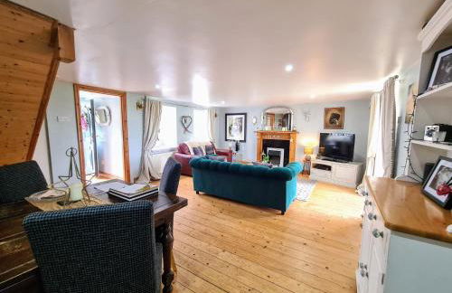 Cute Quirky Cottage - Photo 6