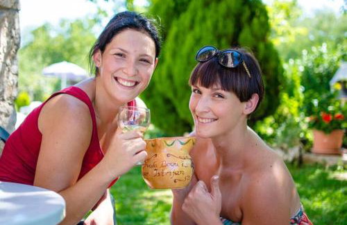 Rustical Stone house with pool - Foto 16