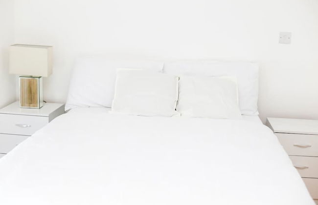 Bright 2BR Apartments Quays - Foto 3