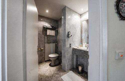 Villa Hedwig - Schwarzwald Apartments mit Thermalbad-Nähe & Balkon mit Bergblick - Foto 29