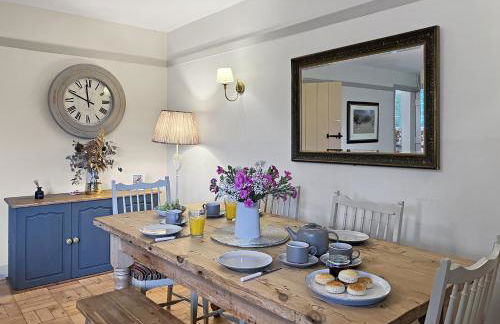 Bossington Green Cottage - Photo 9