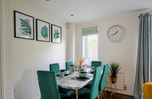Cherish Stays spacious & amazing 3 Bed House in Hayes & Heathrow - Foto 5