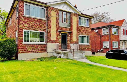 Red Ruby Spacious 2 Bedroom Apt 10 Minutes to Dwntwn - Foto 18