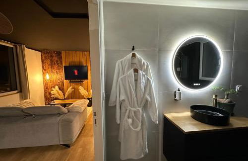 Premium suite with jacuzzi - Photo 5