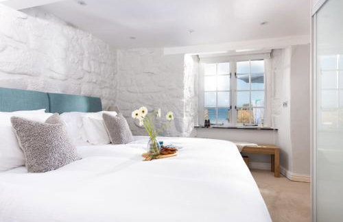 Tides Reach - Free WiFi - Harbourside - Wood Burner - Coffee Machine - Photo 14