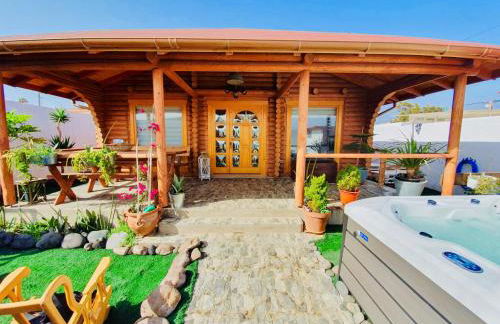 Wild House - Photo 1