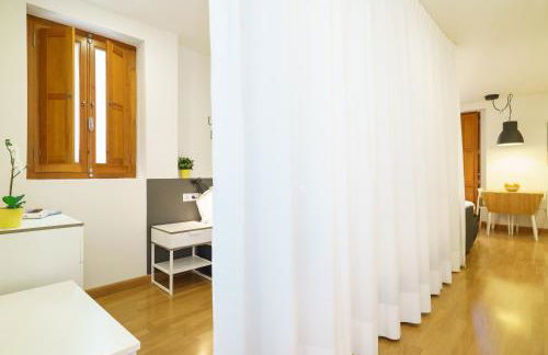 Valencia Home - Photo 60