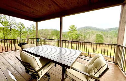 Peaceful family cabin near fishing with over 100 acres of mountain and field trails to explore! 2 Bedroom Cabin by RedAwning - Foto 24