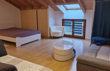 Studio Thoiry - Foto 1