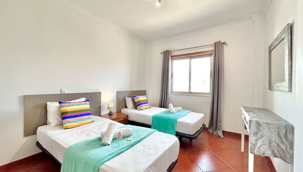 Albufeira Modern 6 With Pool by Homing - Foto 2, Habitación