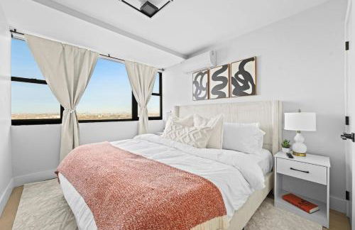 Near NYC & MetLife Large Apartment Sleeps 14 - Foto 12