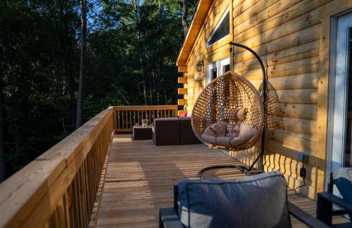 The Wilderness Cabin - Shenandoah Getaway - HotTub, Arcade, RiverAccess - Foto 6